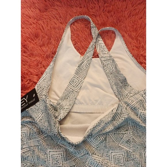Nwt Women's Everyday Yoga Elevated Tribe Racer Back Active Tank Built In Bra XXL - Picture 7 of 9